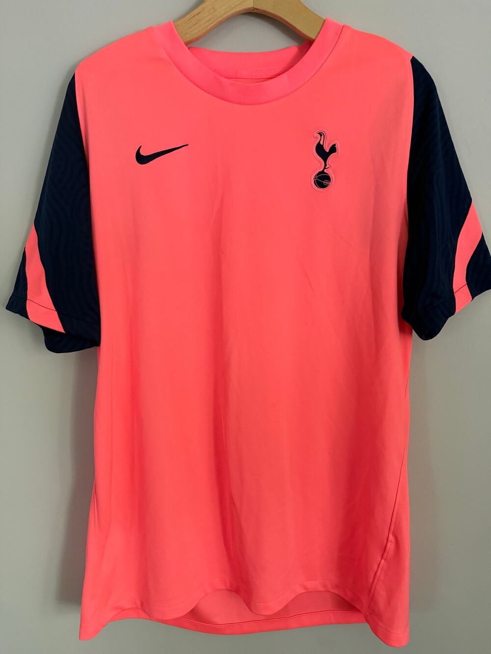 Nike Tottenham Hotspur 2020-2021 training shirt Lava Glow pink Binary Blue Large